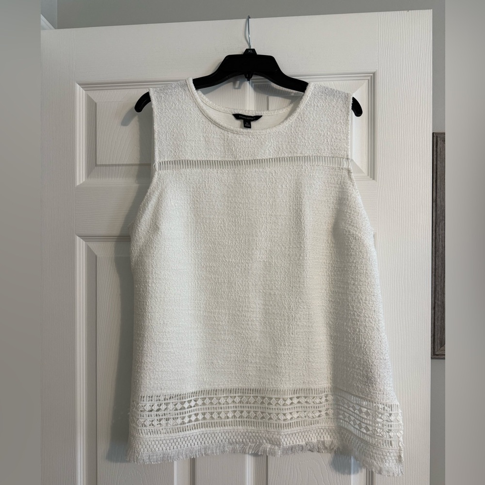 Banana Republic White Sleeveless Top XL